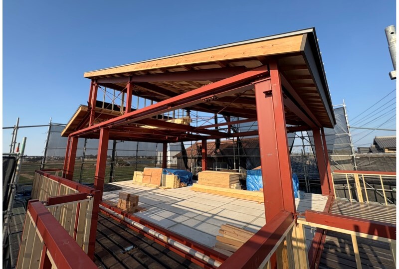 重量鉄骨造の木工事