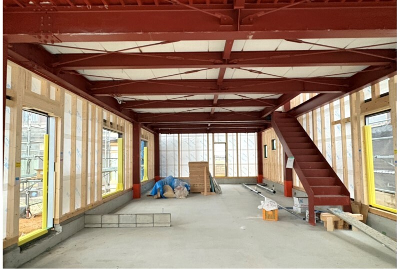 重量鉄骨造防水紙張り